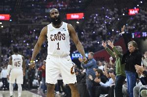 哈登随六支不同球队出战过季后赛抢七大战 NBA历史首位！